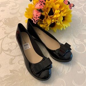 American Eagle Patent Dress Shoes